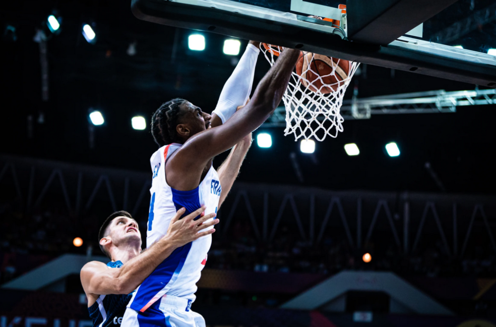Veliki udarac za Francusku – ostala bez NBA centra do kraja Evrobasketa!