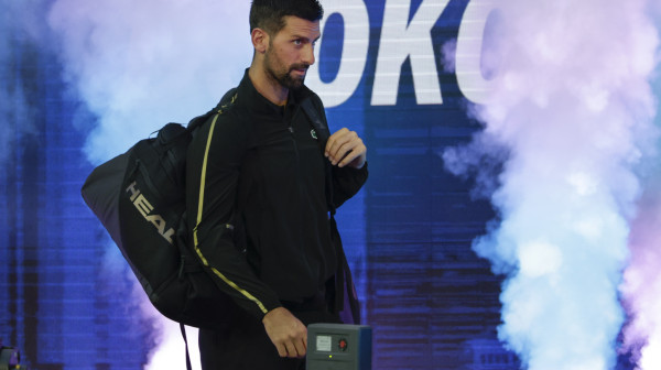 Konors: "Potreban je Đokovićev naslednik"