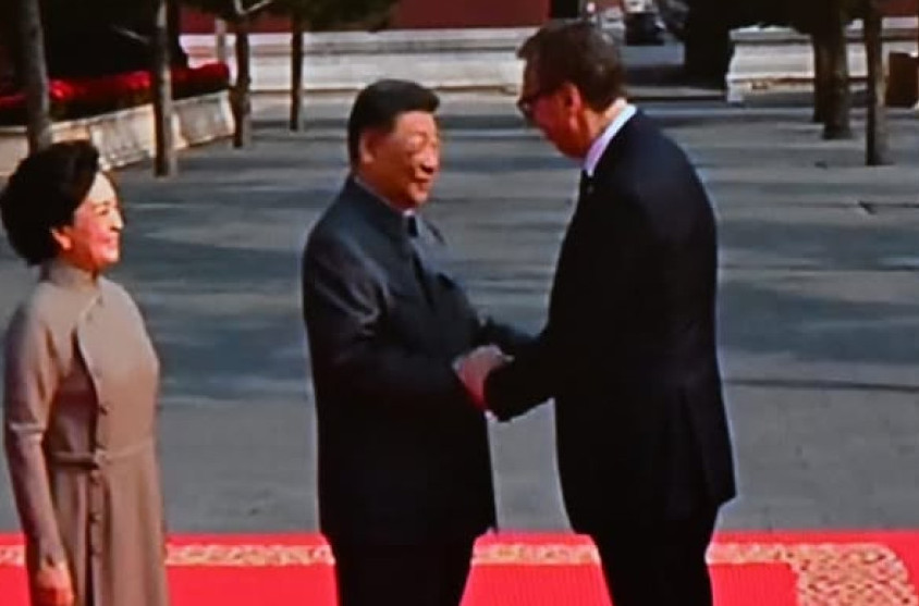 Vučić na vojnoj paradi u Kini: "Zahvalan na iskrenom prijateljstvu prema našoj Srbiji" FOTO