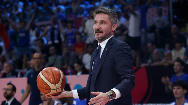 Uplakani Poceko podneo ostavku! FOTO