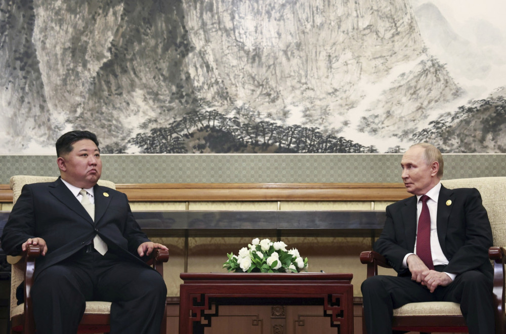 Putin i Kim: Hvala, brate