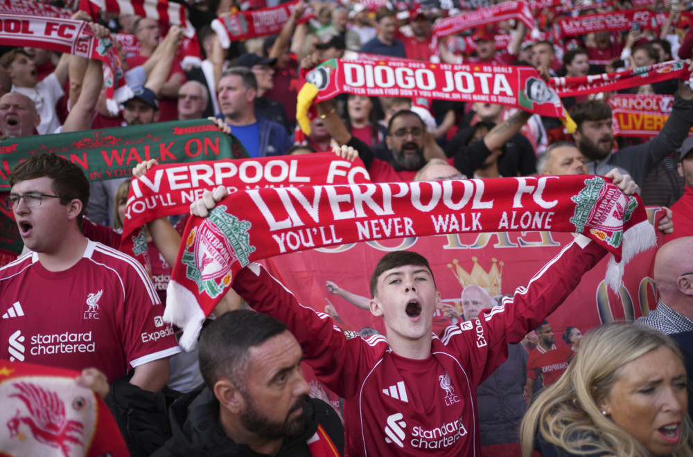 Tri i po milijarde evra za pojačanja?!