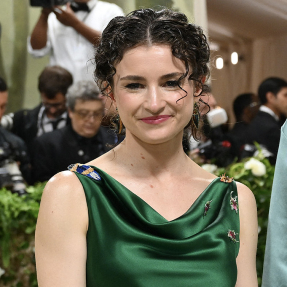 Njena majka na filmu, a ona u stvarnom životu: Ćerka slavnog para u novoj životnoj ulozi FOTO