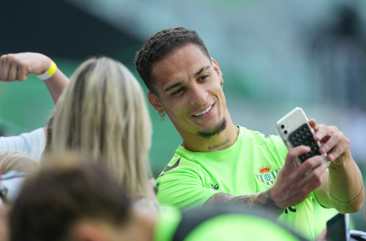 Antoni u suzama zbog Mančestera: "Odbio sam 7 miliona od Bajerna zbog Betisa" VIDEO