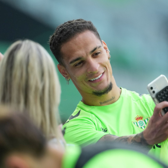 Antoni u suzama zbog Mančestera: "Odbio sam 7 miliona od Bajerna zbog Betisa" VIDEO