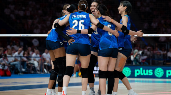 Japan i Italija u polufinalu SP