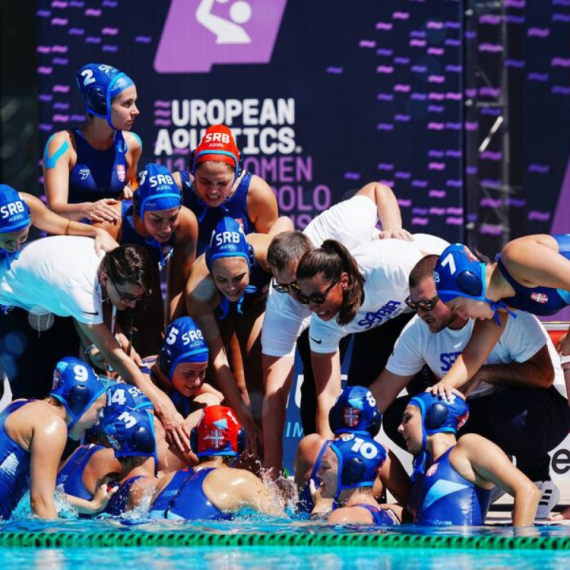 Mlade vaterpolistkinje Srbije dominiraju na Evropskom prvenstvu!