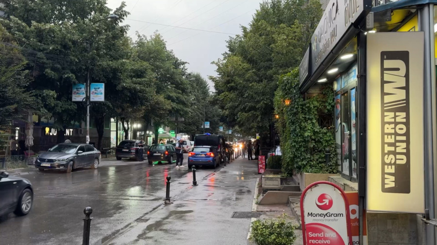 Užas u Novom Pazaru: Izboden mladić hitno prebačen u bolnicu FOTO