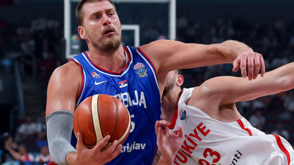 Prvi poraz na Evrobasketu - ko vam se svideo, a ko razočarao? ANKETA