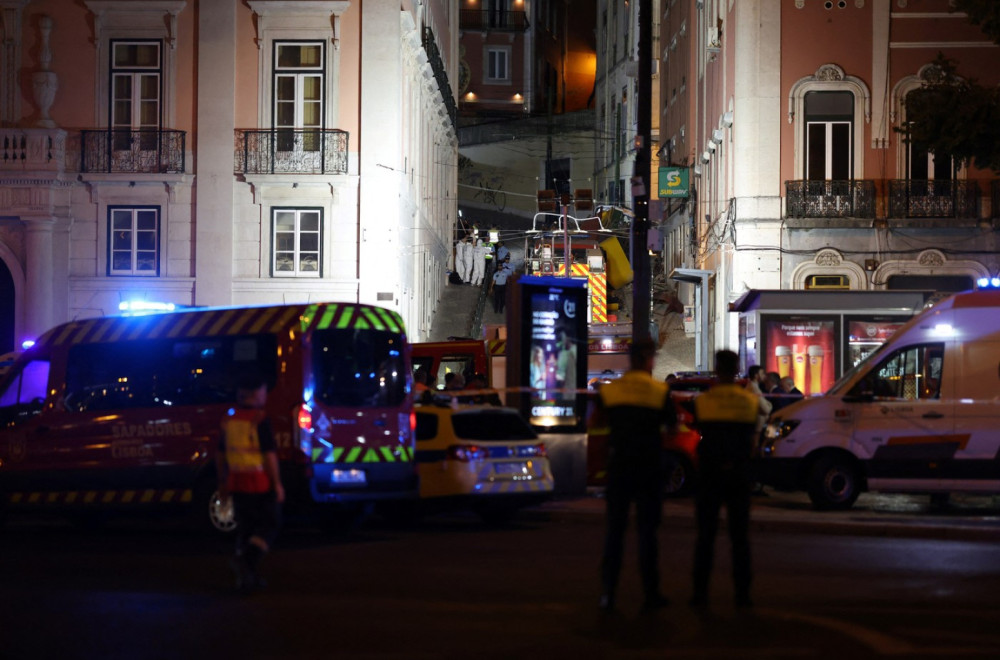 Dečak (3) preživeo strašnu nesreću uspinjače u Lisabonu