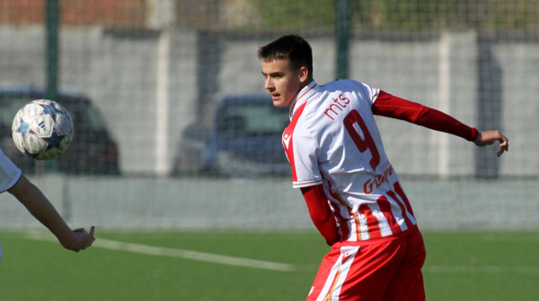 Crvena zvezda ostala bez talentovanog napadača!