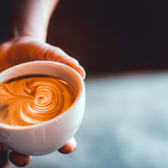 Sreća s rokom trajanja: Sada više nema dileme kako kafa utiče na zdravlje ANKETA