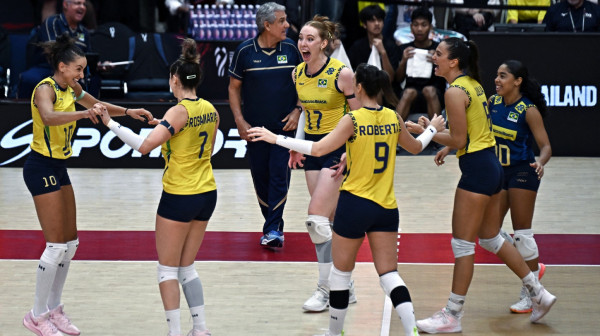 Brazilke u tri seta do polufinala SP VIDEO