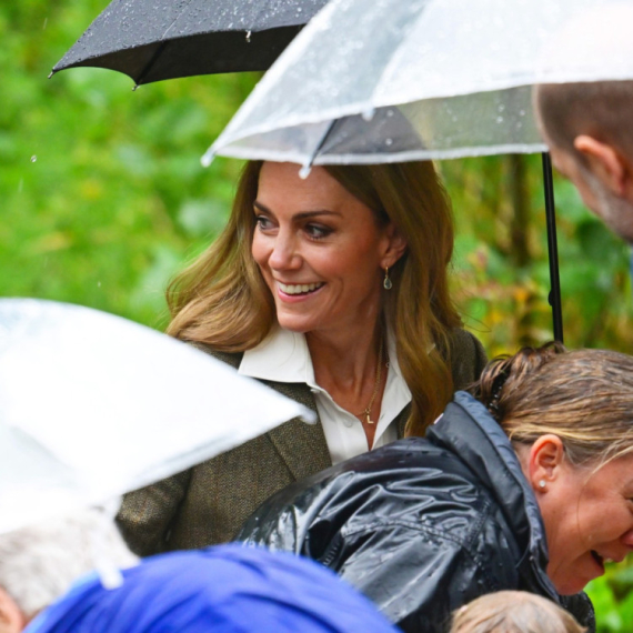 Pljušte kritike na račun novog imidža Kejt Midlton: "Izgleda oštećeno, jako loše" FOTO