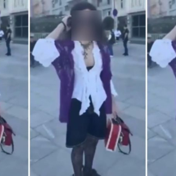 Mediji: Ponosni blokader prošetao se centrom Beograda; "Woke" – proizvod "duboke države"