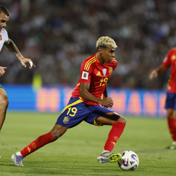 Kiks Holandije, laka "trojka" Španije i "šestica" Belgije