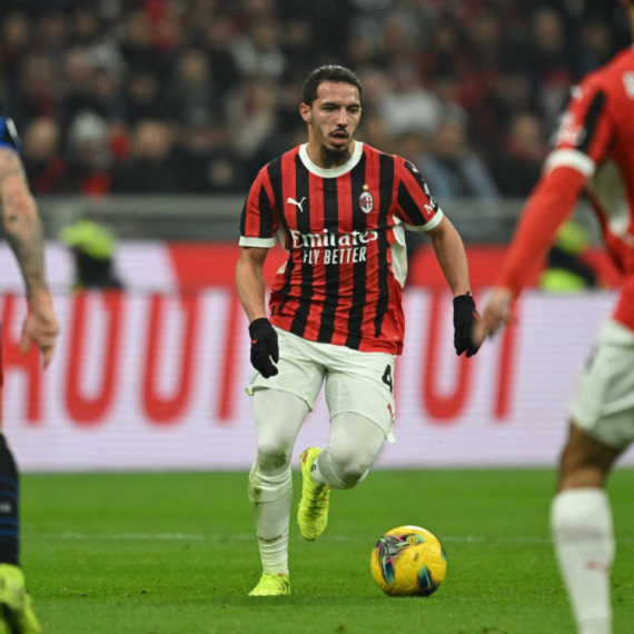 "Bomba" u Zagrebu: Stigao vezista Milana!