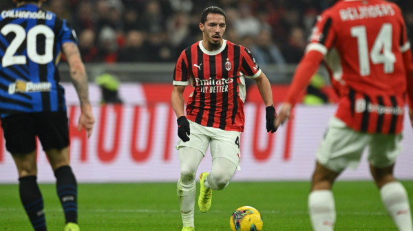 "Bomba" u Zagrebu: Stigao vezista Milana!