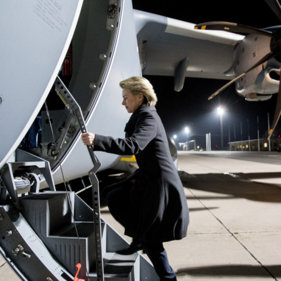 Ponovo su promenili ploču; Šta se zaista desilo sa avionom Ursule fon der Lajen?