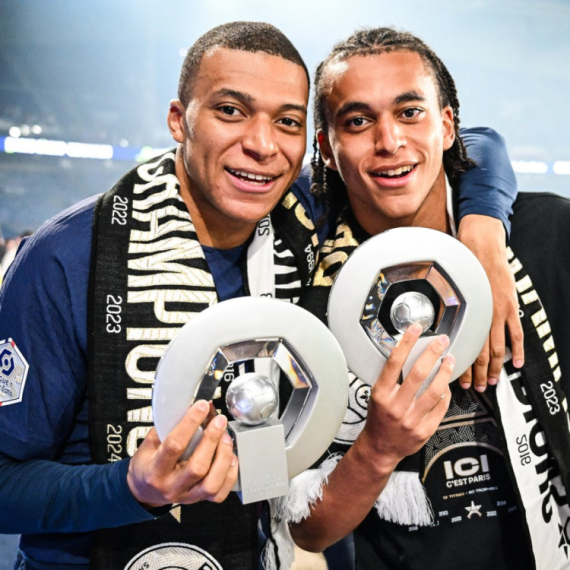 Mbape spreman za Zvezdu