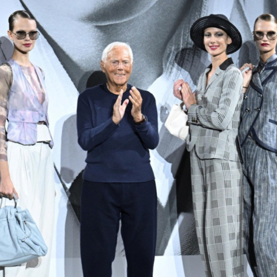 Testamenti su otpečaćeni: Armani ih ručno ispisao