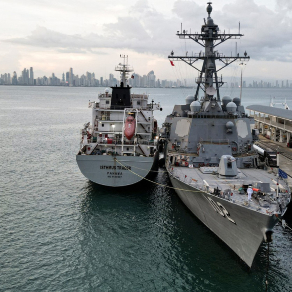 Airplanes sent to American ships; Maduro called for mobilization: More than eight million people ready?