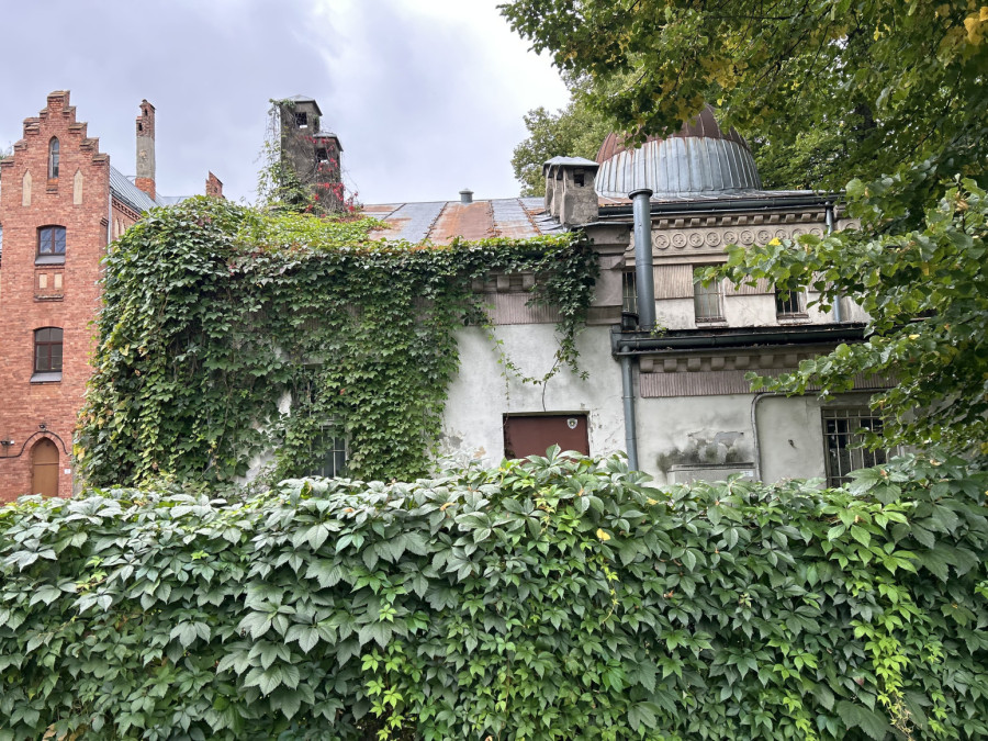 Više puta rušen i bombardovan, a nikad uništen: Grad koji se ne zavoli na prvu FOTO