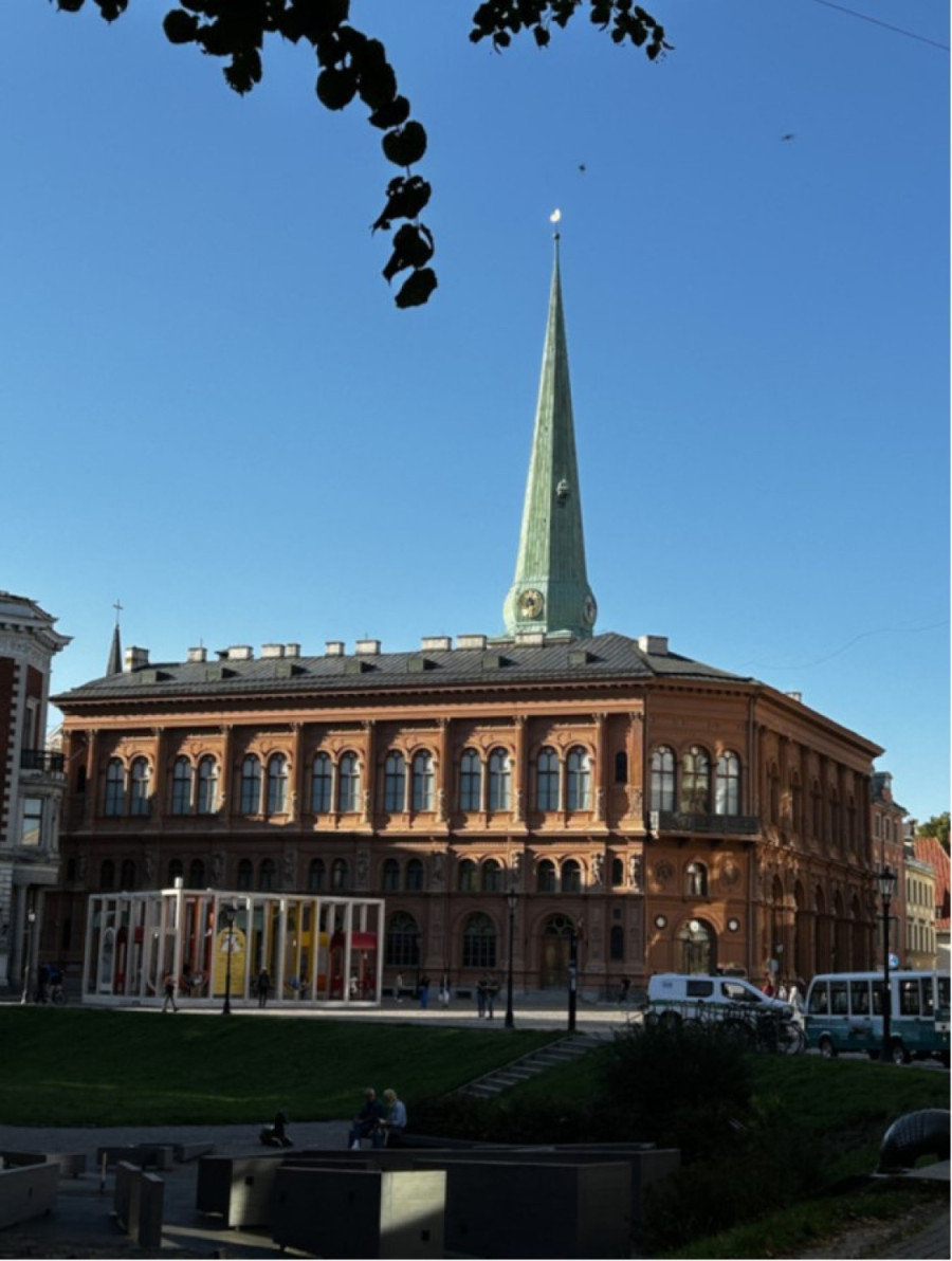 Više puta rušen i bombardovan, a nikad uništen: Grad koji se ne zavoli na prvu FOTO