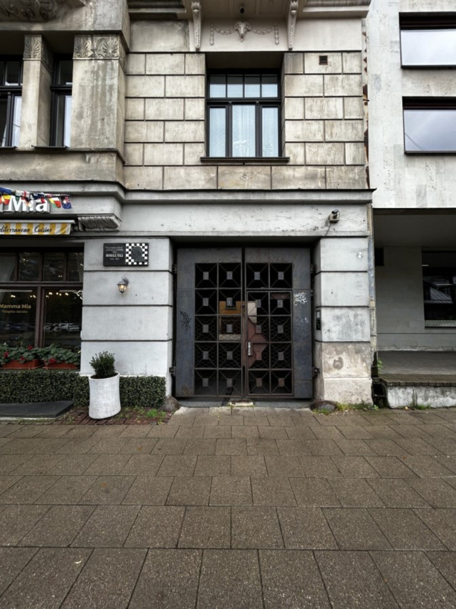 Više puta rušen i bombardovan, a nikad uništen: Grad koji se ne zavoli na prvu FOTO