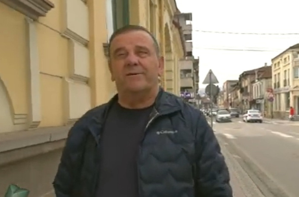 Legenda pod obručima, glas slobode u Čačku – Mišović pozvao na skup protiv blokada