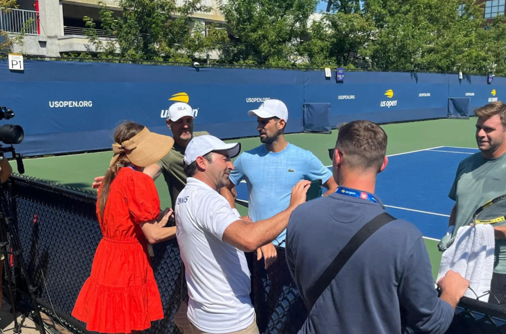 Đoković ne menja dobitnu kombinaciju – sa Monikom Seleš pred duel sa Alkarasom FOTO