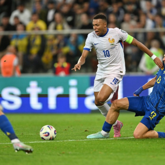 Francuzi i Italijani sigurni – Slovenci se provukli – "petarda" Grčke