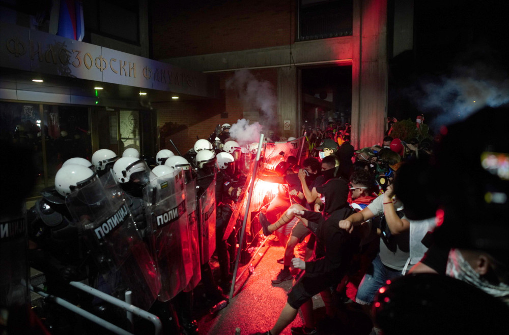 Vučić: Budu li blokaderi preuzeli vlast, uništiće nam zemlju za 6 meseci; Ubedljivo će izgubiti na izborima