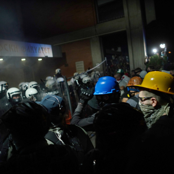 Procurila skandalozna prepiska blokadera: Dogovarali napade FOTO