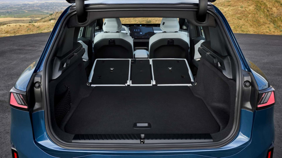 Novi BMW iX3 donosi 805 km dometa i 469 KS, a praviće se u našem komšiluku FOTO