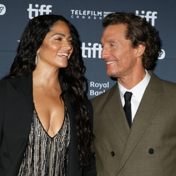 Slavni glumci daju svoj glas za AI projekte: "Ne zamenjujemo ljude, već ih slavimo"