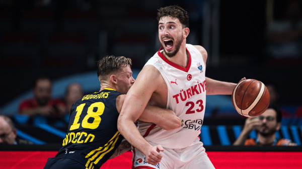 Tako je malo falilo do senzacije! Turska ipak u četvrtfinalu – jedva slomila Šveđane