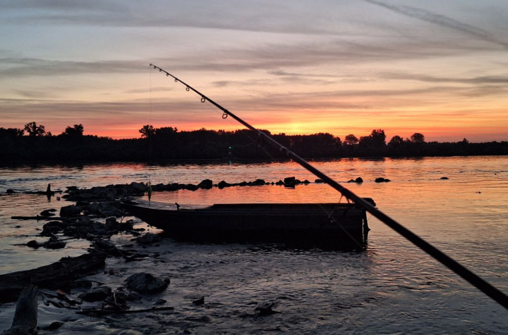Novi cenovnik godišnjih dozvola za ribolov: Evo koliko košta