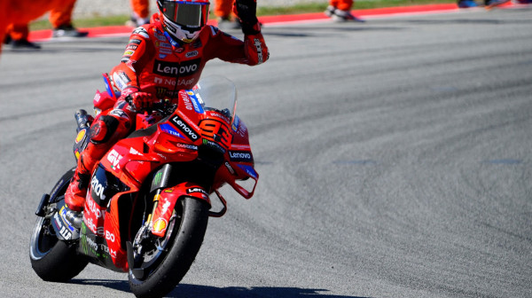 Preokret: Žestok pad Aleksa Markesa – Mark pobednik Velike nagrade Katalonije!