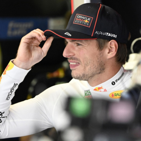 Lude kvalifikacije u Monci – Maks pobedio Meklarene