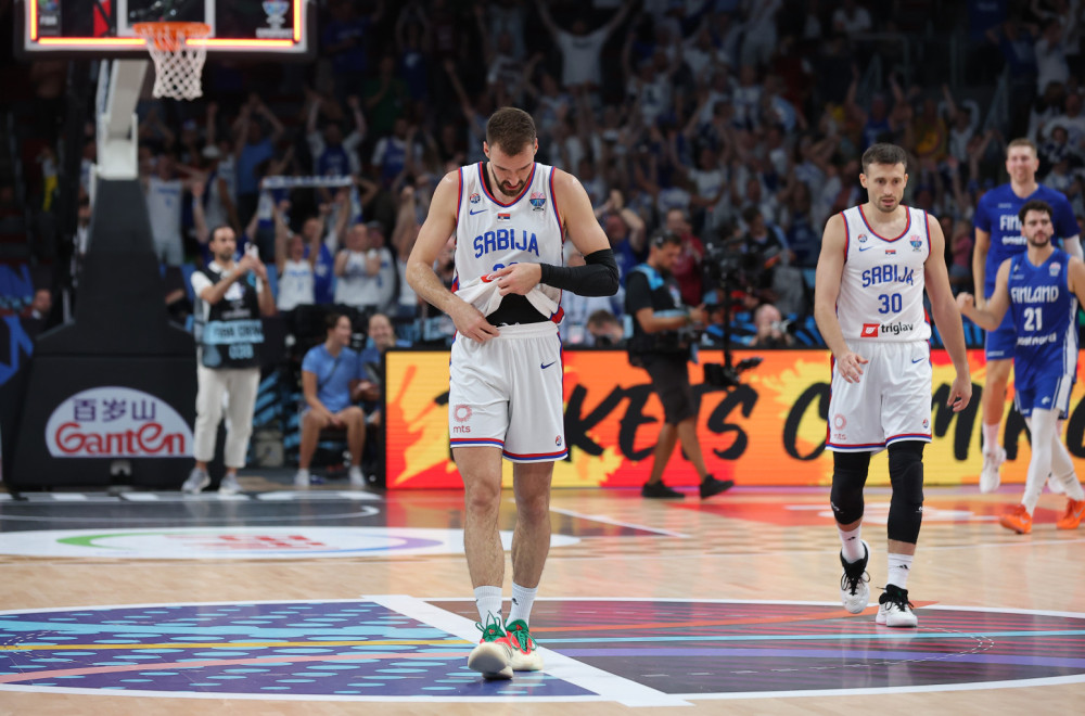 Košarkaši se spakovali i krenuli iz Rige – poznato kada stižu u Srbiju VIDEO