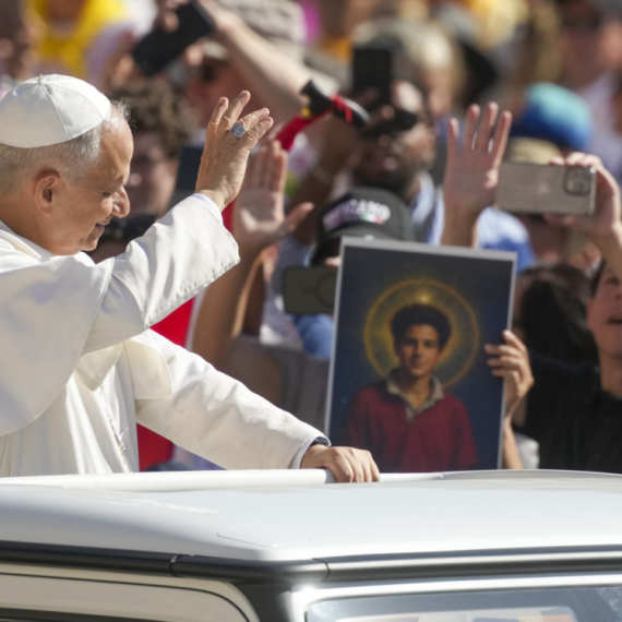 "Božji influenser" proglašen za sveca: Tinejdžer izllečio dete od raka pankreasa? FOTO