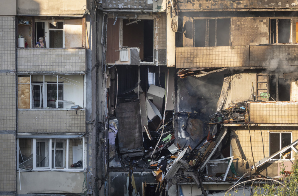 Stravičan napad; Bomba bačena: Broje se mrtvi FOTO