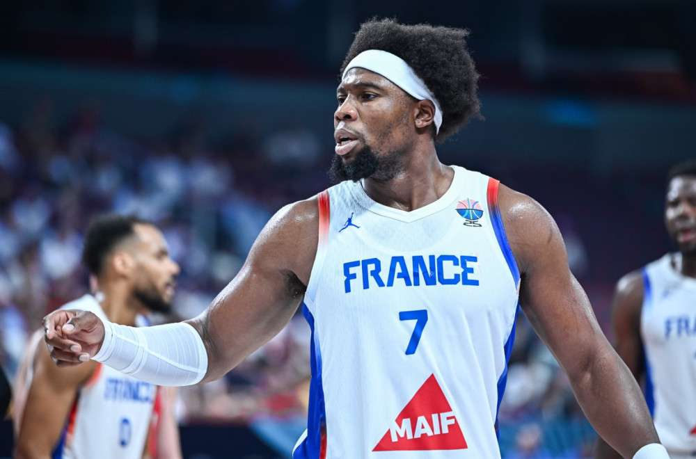 Jabusele intervenisao u miks zoni zbog gruzijskog novinara  VIDEO