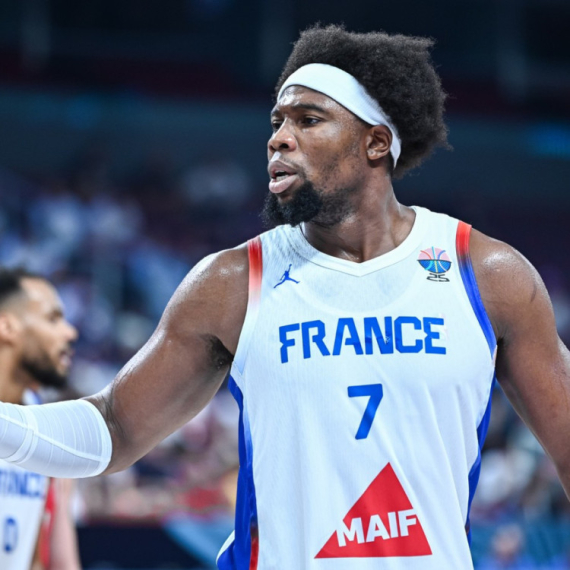 Jabusele intervenisao u miks zoni zbog gruzijskog novinara  VIDEO