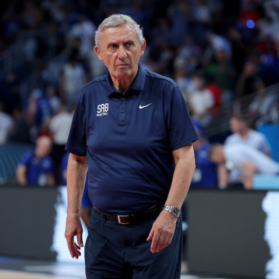 Pešić o misterioznoj izjavi Avramovića: "Hotel je pun koronavirusa"