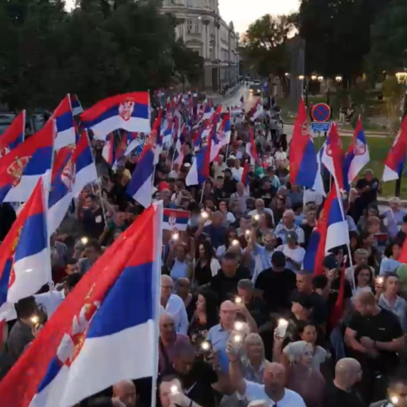 Građani Niša ustali protiv blokada; "Hoću da radim!"; "Hoću da učim" VIDEO