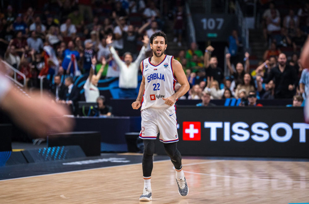 Micić vodio Hapoel do istorije protiv Barselone