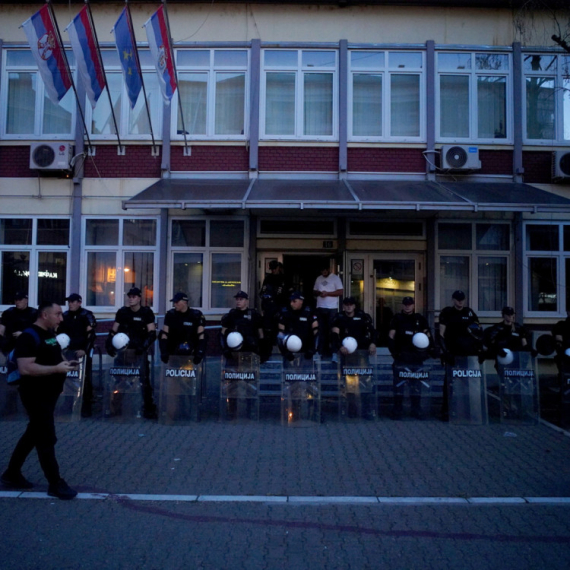 Piper oštro kritikovao Baljka: Sramni potrčko Đilasovog SSP-a poredi Srbiju s nacističkom Nemačkom FOTO