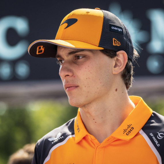 "Prestroga kazna za Pjastrija"